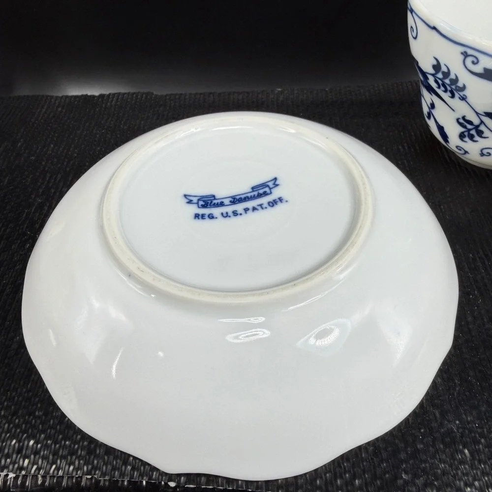 Blue Danube Tea Cup and Saucer Set‎ Blue Onion Floral Porcelain Scalloped Rim